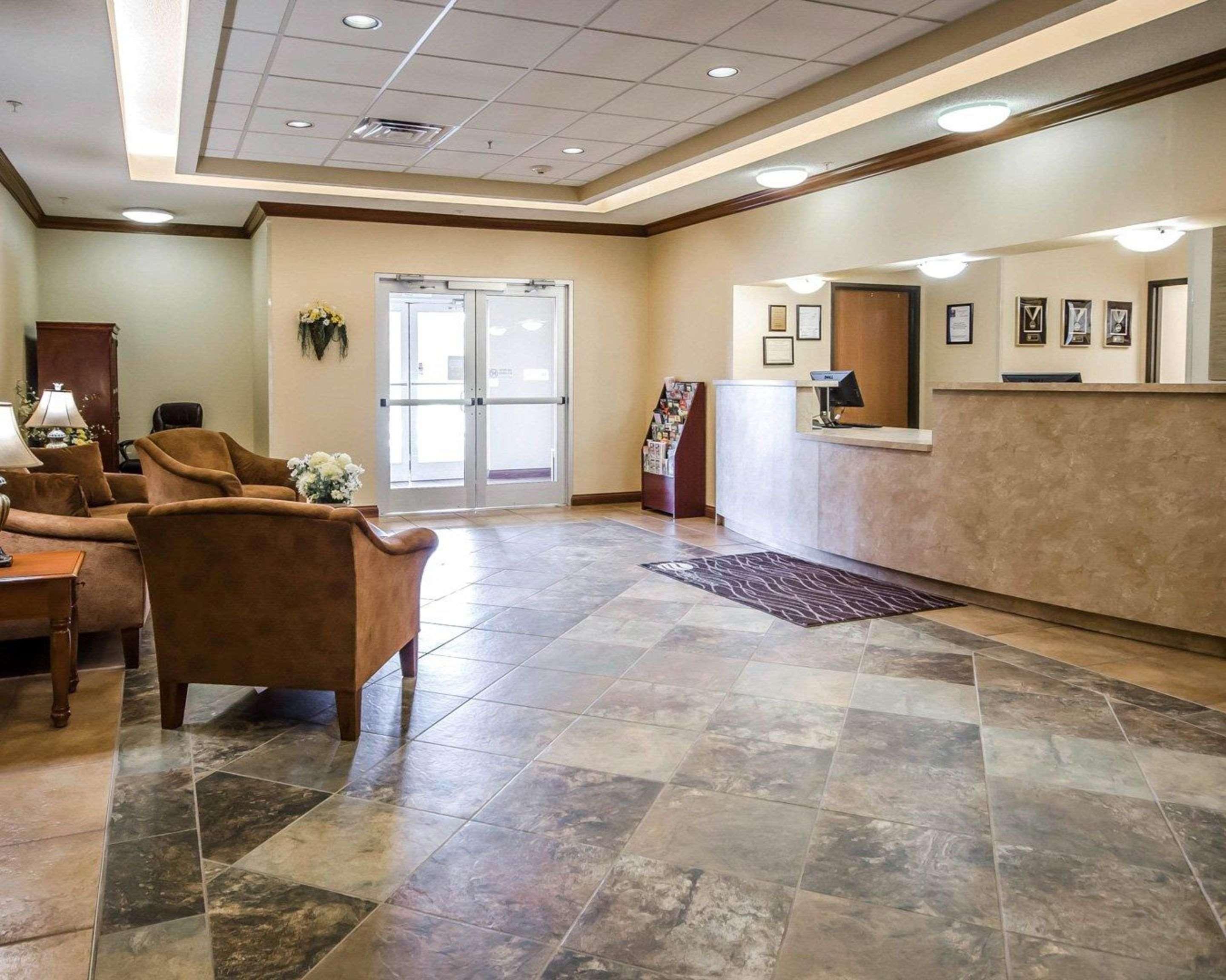Quality Inn & Suites Rockport-Owensboro North Gold Award Winner Exterior foto