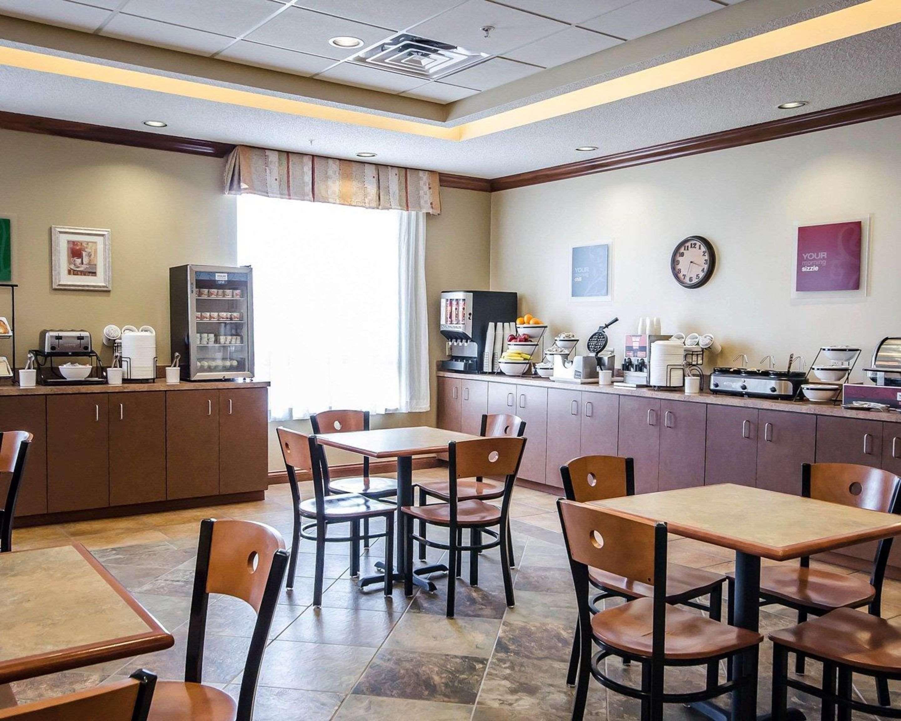 Quality Inn & Suites Rockport-Owensboro North Gold Award Winner Exterior foto