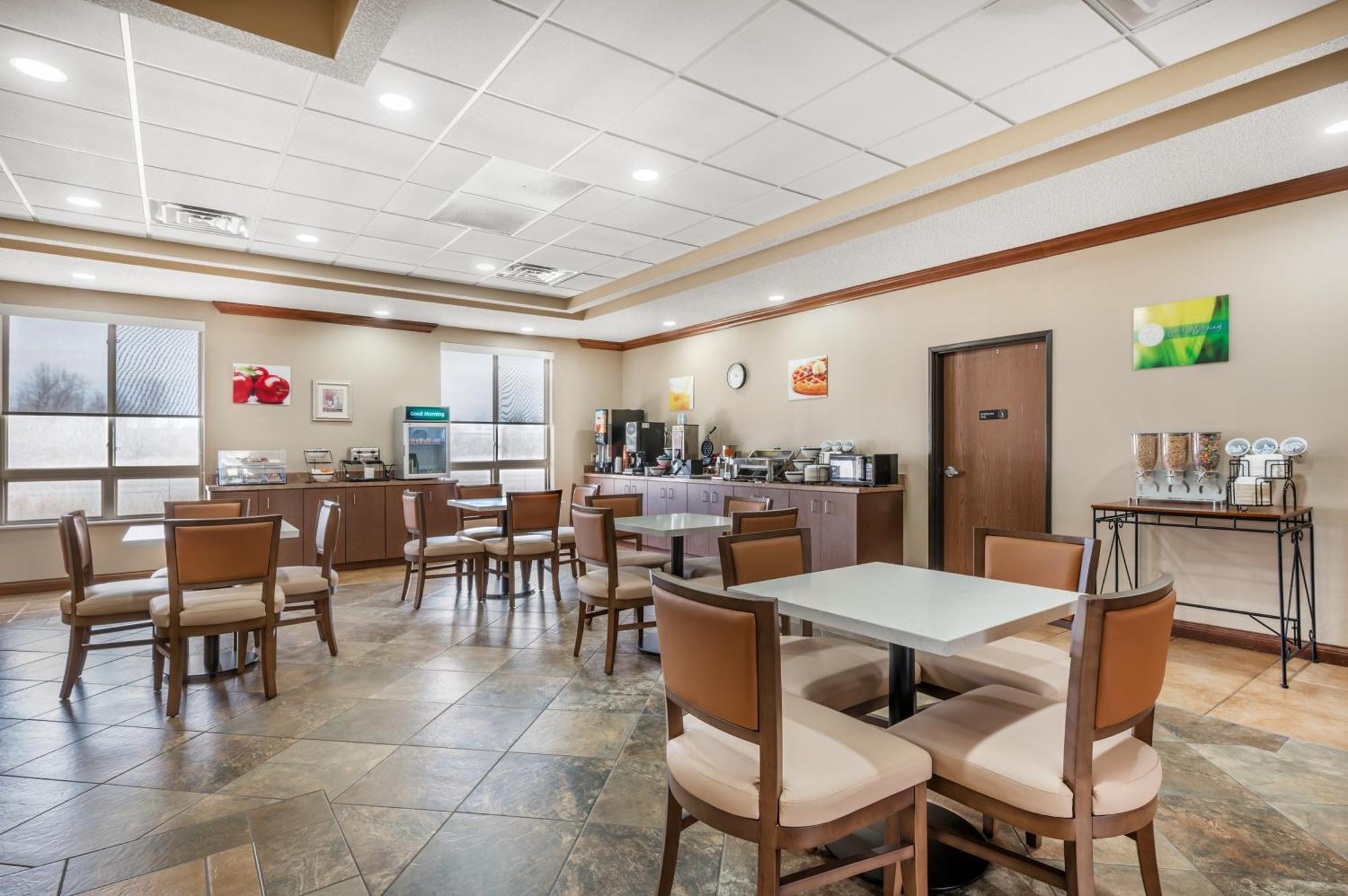 Quality Inn & Suites Rockport-Owensboro North Gold Award Winner Exterior foto